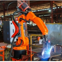 Cobots vs robôs: principais diferenças, vantagens e aplicações